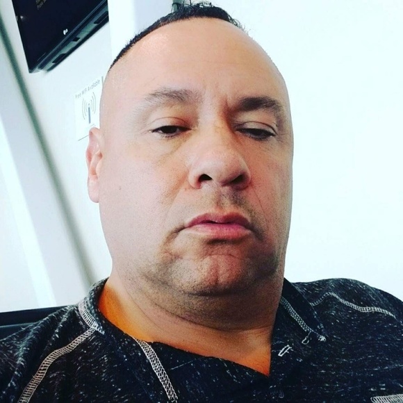 Meet your Posher, Frank - Picture 1 of 1